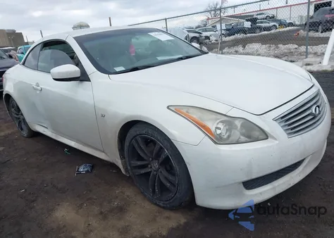 2010 Infiniti G37 z USA, uszkodzony, nr VIN JN1CV6FE3AM354306